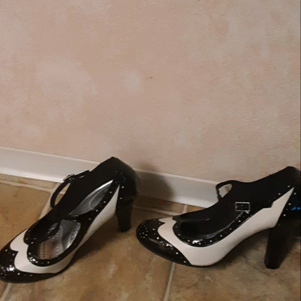 T-Strap Mary Jane heels